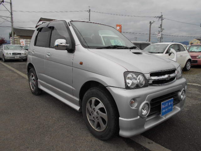 18年式　テリオスキッド　キスマークX　車輛本体42万円　支払総額48万円　修復歴無　走行３．８万キロ　美車