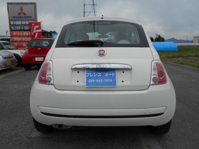 26年式　フィアット　1.2ポップ　車輛本体63万円　支払総額75万円　修復歴無　人気です。