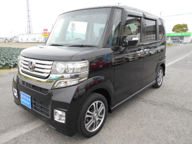 26年　N BOXカスタム　Ｇ Ａパッケージ　車輛本体79万円　支払総額85万円　コアサポート　ロアサポート交換の修復歴有