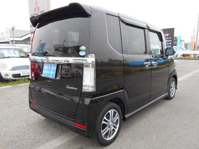 26年　N BOXカスタム　Ｇ Ａパッケージ　車輛本体79万円　支払総額85万円　コアサポート　ロアサポート交換の修復歴有
