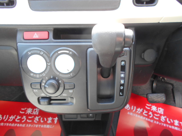 27年式　アルト　Lレーダーブレーキサポート装着車　車輛本体63万円　支払総額65万円　修復歴無　車検8年2月25日迄有りすぐ乗れます
