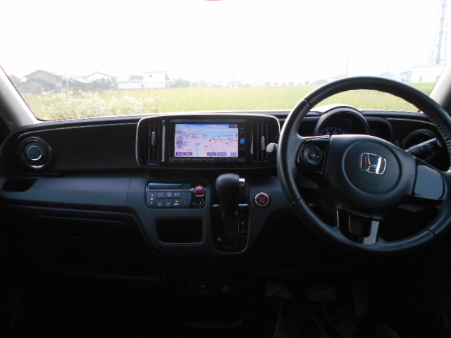 28年　N-one　プレミアム　車輛本体73万円　支払総額75万円　修復歴無　車検9年2月28日迄有りすぐ乗れます。