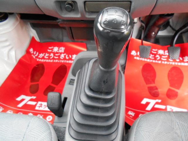 21年　ミニキャブトラック　４ＷＤ　みのり4WD　車輛本体42万円　総額48万円　修復歴無　内外装クリーニング済みの綺麗な車です。
