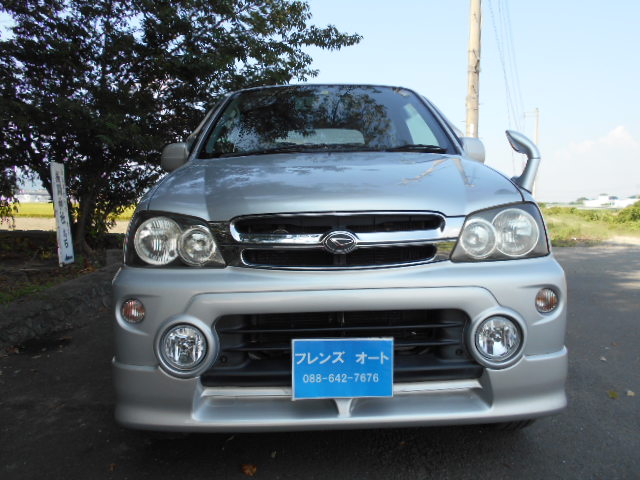18年　テリオスキッド　キスマークL　車輛本体42万円　支払総額48万円　修復歴無　走行4.2万キロ　ターボ　ローン通らない方もご相談下さい。