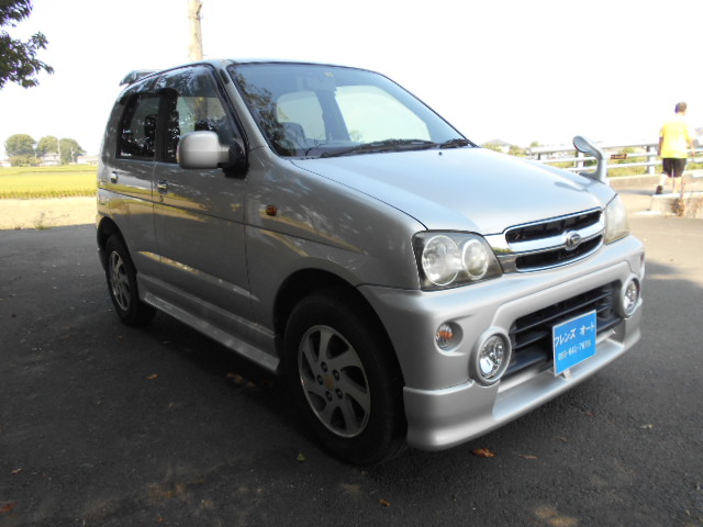 18年　テリオスキッド　キスマークL　車輛本体42万円　支払総額48万円　修復歴無　走行4.2万キロ　ターボ　ローン通らない方もご相談下さい。