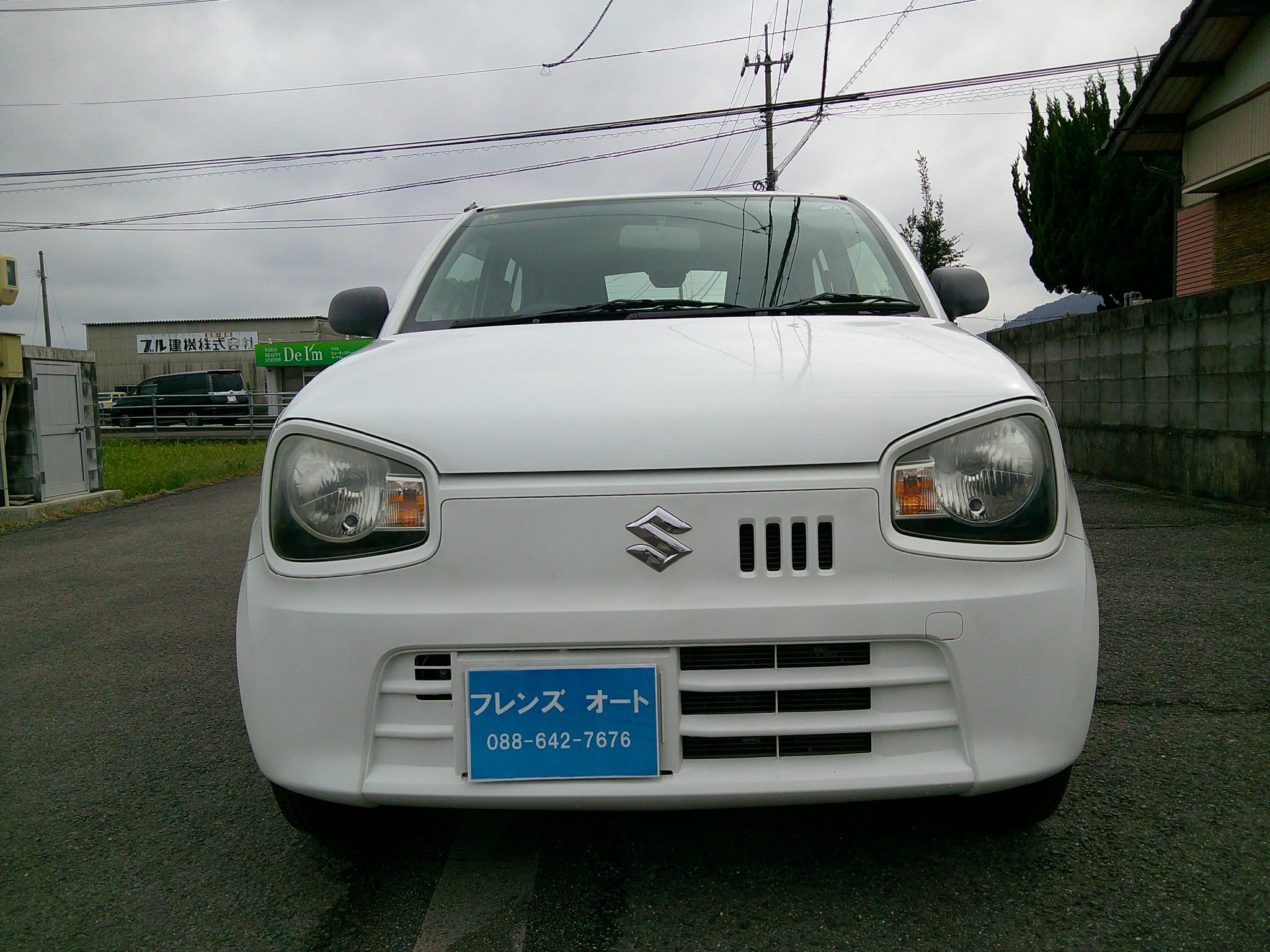 27年　アルトバンVP　車両本体32万円　支払総額38万円　修復歴無　走行52357KM　綺麗な車です。ローン通らない方もご相談下さい。