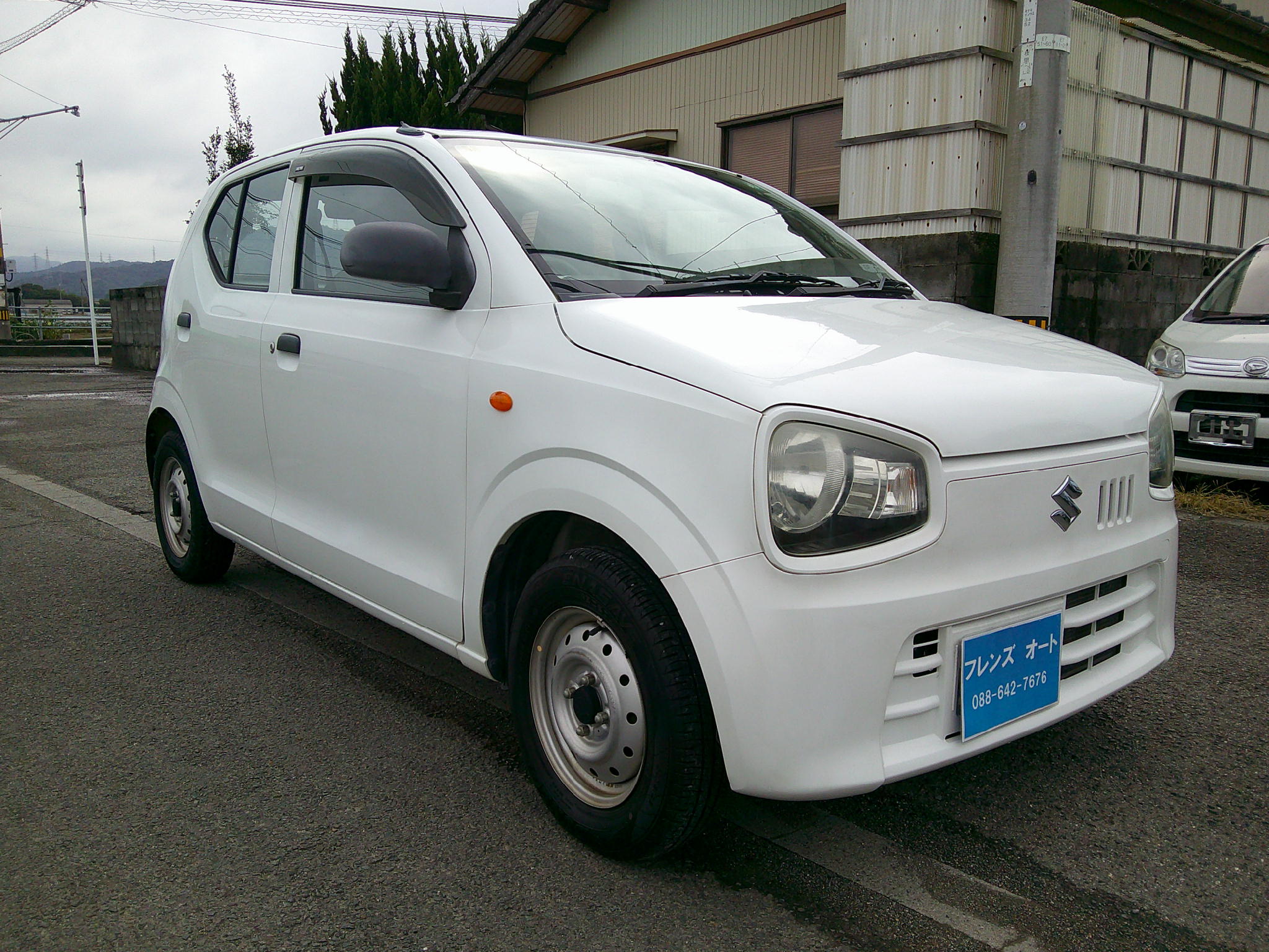 27年　アルトバンVP　車両本体32万円　支払総額38万円　修復歴無　走行52357KM　綺麗な車です。ローン通らない方もご相談下さい。