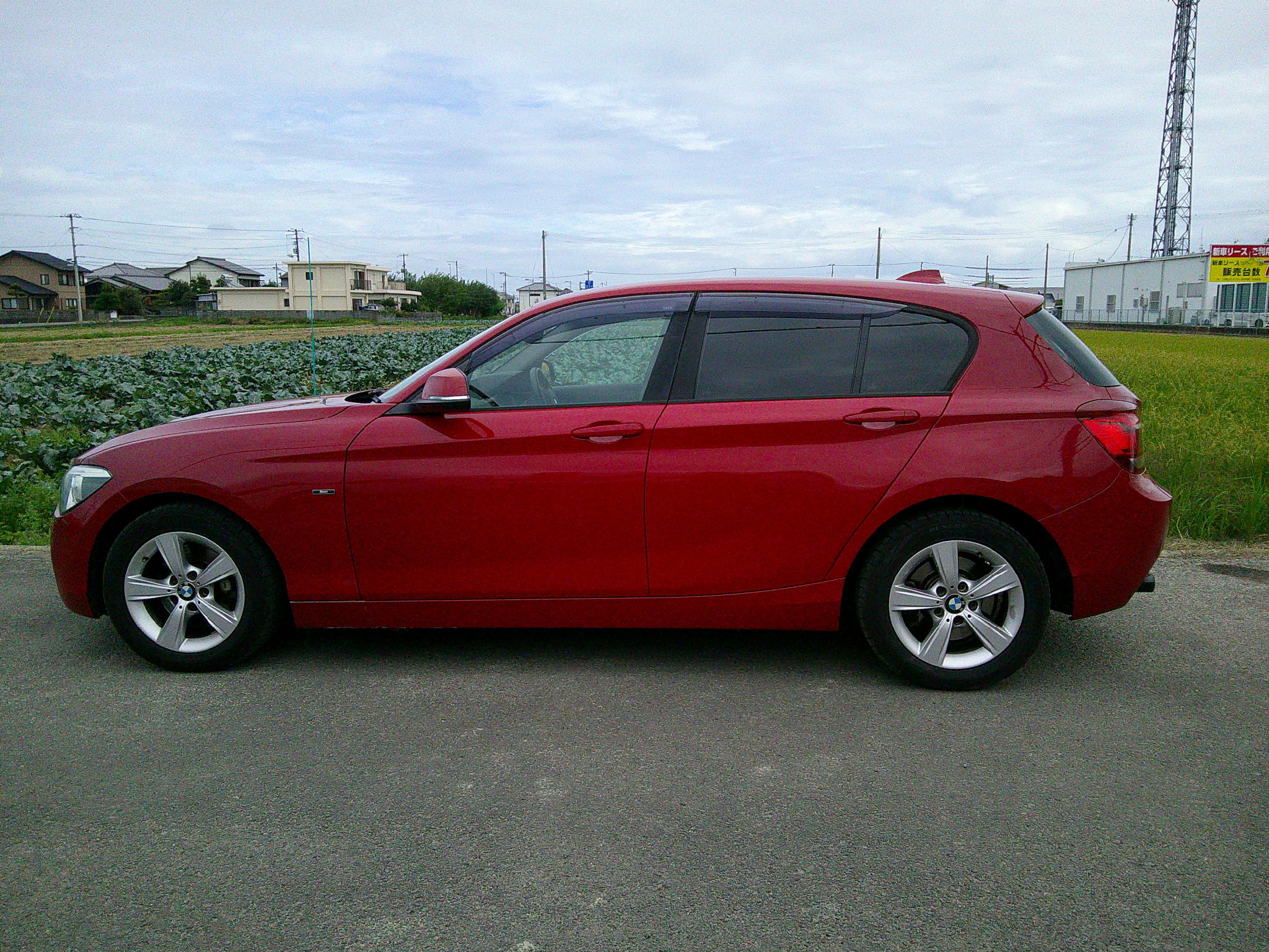 25年　BMW　116i スポーツ　車両本体62万円　支払総額68万円　修復歴無　走行42329ｋｍ　車検8年11月30日　ローン通らない方もご相談下さい。