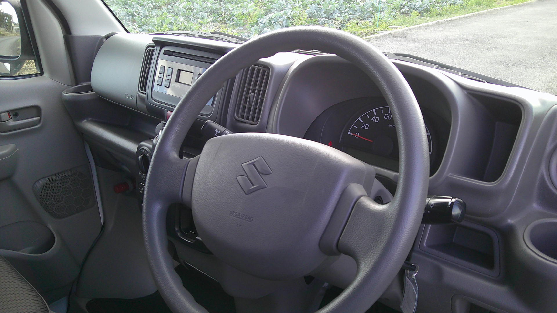 29年　エヴリィ　V　PCリミテッド　車両本体72万円　支払総額78万円　修復歴無　走行69902ｋｍ　ローン通らない方もご相談下さい。