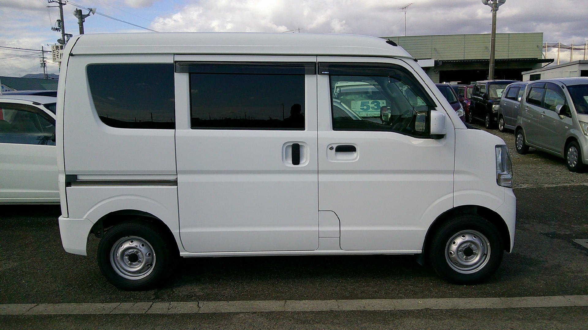 29年　エヴリィ　V　PCリミテッド　車両本体72万円　支払総額78万円　修復歴無　走行69902ｋｍ　ローン通らない方もご相談下さい。