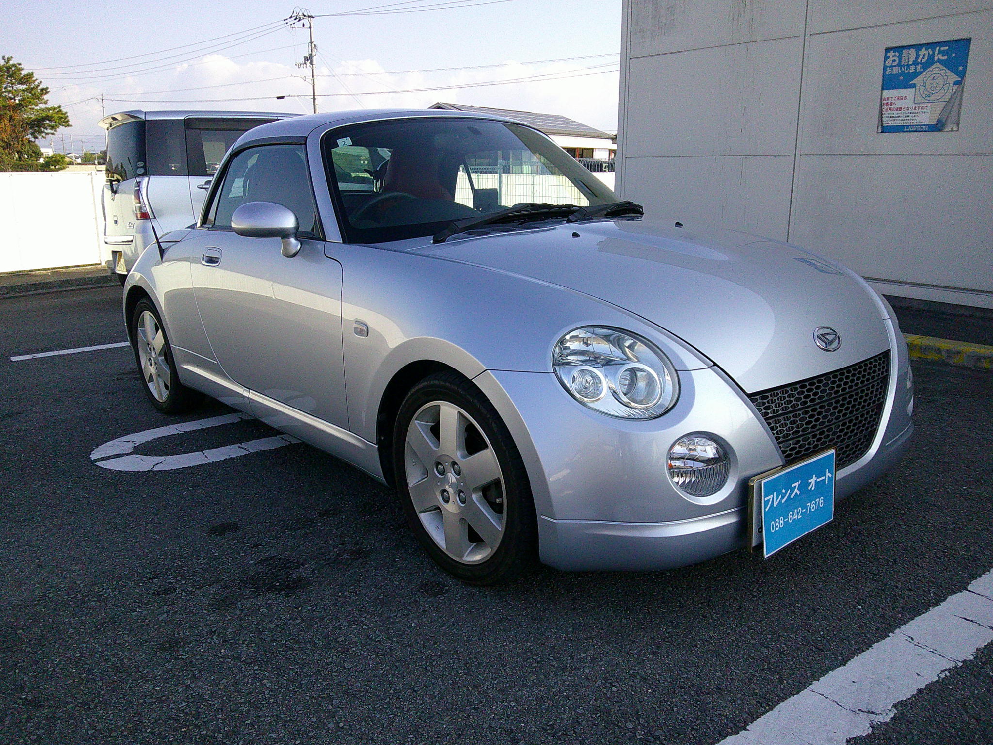 15年式　コペン　アクティブトップ　車両本体103万円　支払総額105万円　修復歴無　走行22465ｋｍ　車検8年2月8日迄ありすぐ乗れます。ローン通らない方もご相談下さい。