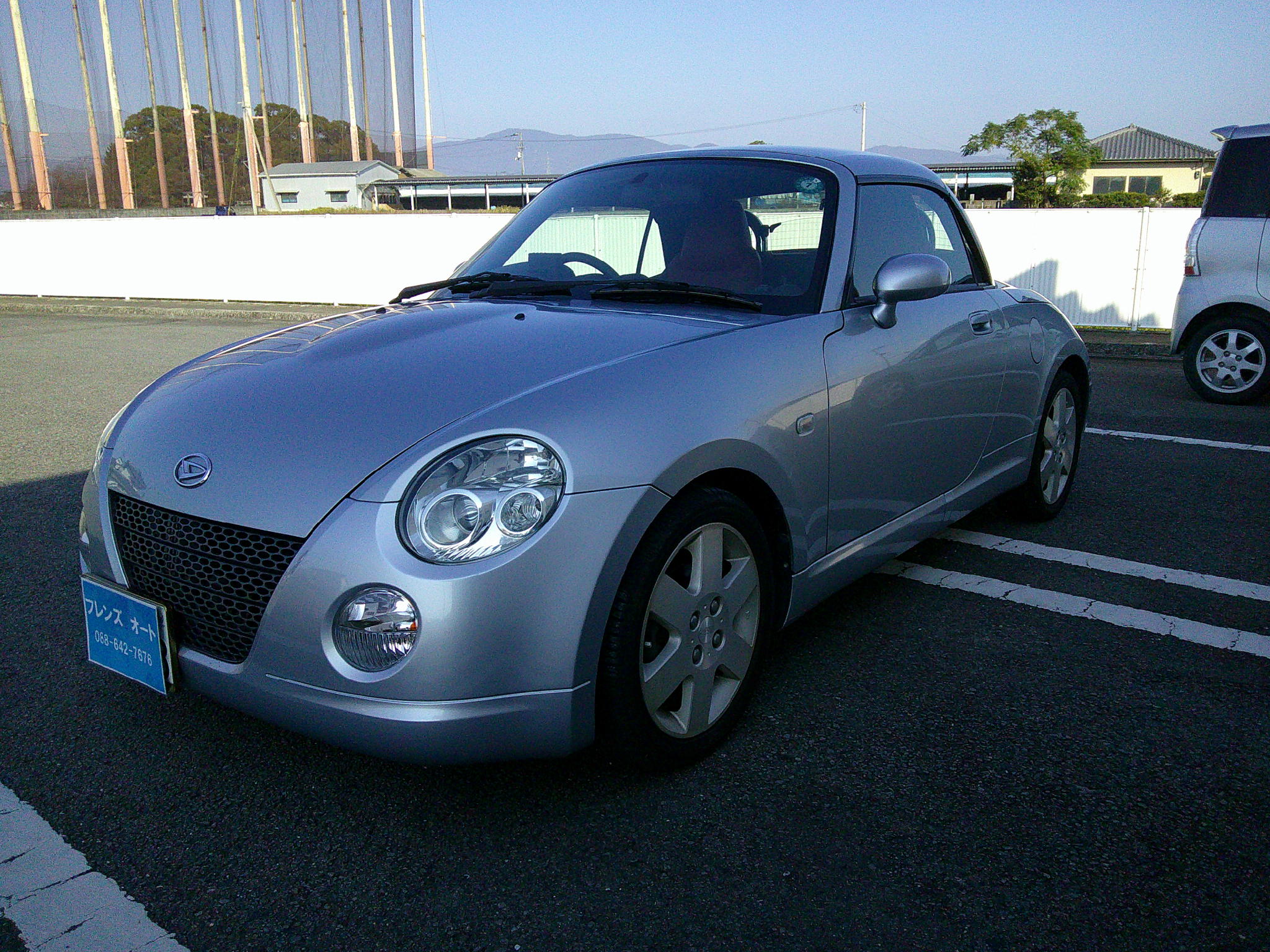 15年式　コペン　アクティブトップ　車両本体103万円　支払総額105万円　修復歴無　走行22465ｋｍ　車検8年2月8日迄ありすぐ乗れます。ローン通らない方もご相談下さい。