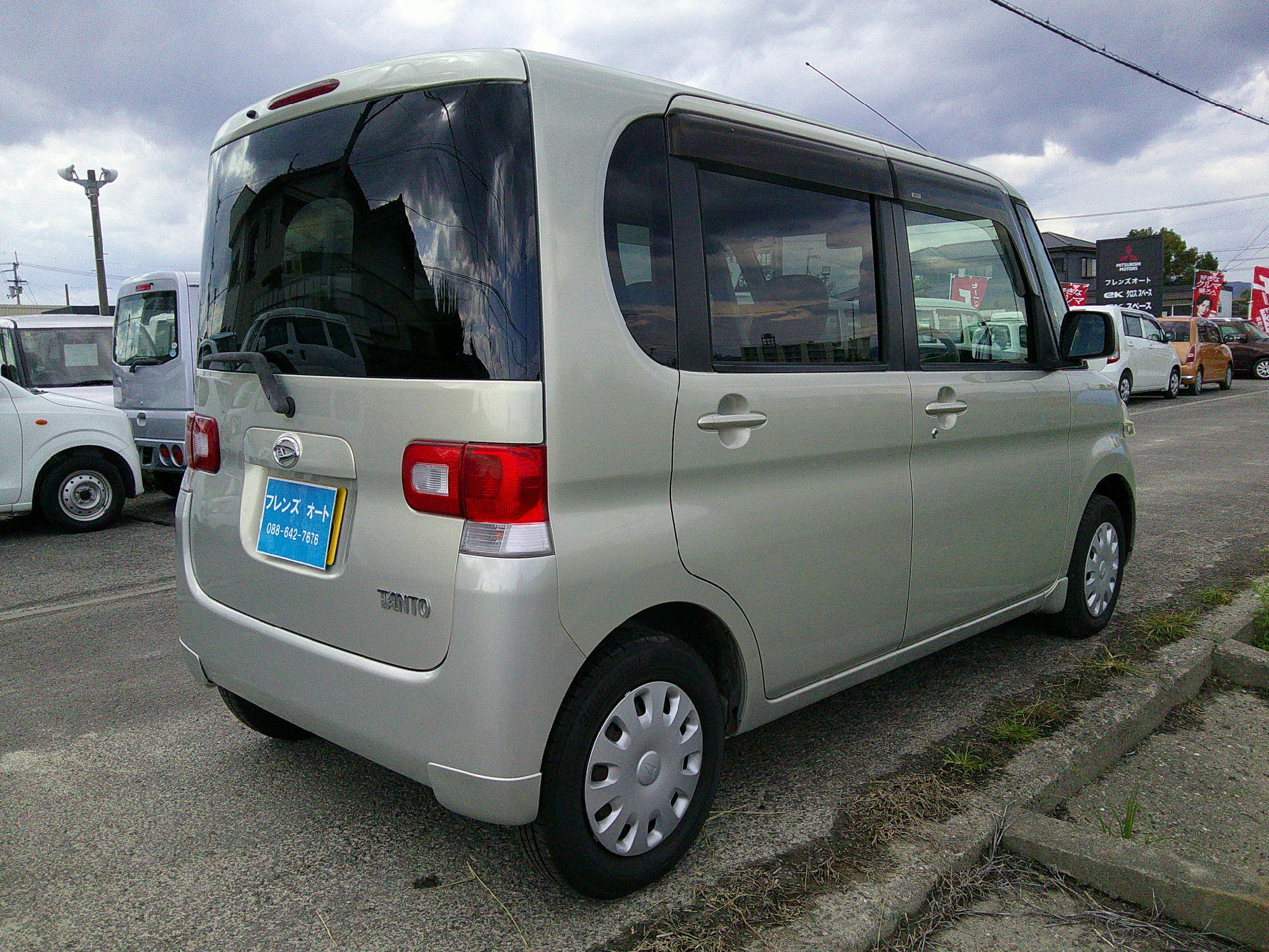 21年　タント　L　車両本体23万円　支払総額25万円　修復歴無　走行77443km　車検8年9月30日迄有りすぐ乗れます。