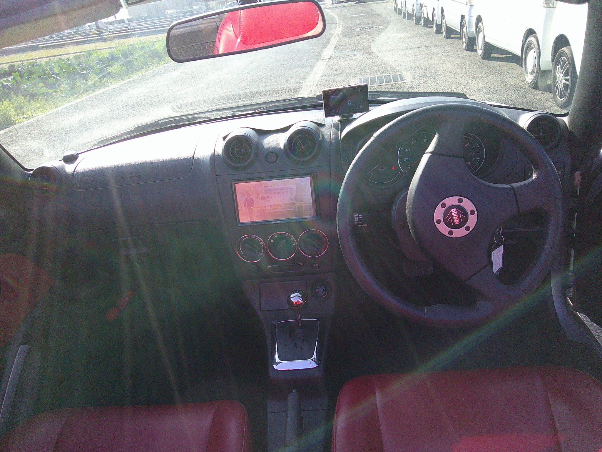 15年式　コペン　アクティブトップ　車両本体103万円　支払総額105万円　修復歴無　走行22465ｋｍ　車検8年2月8日迄ありすぐ乗れます。ローン通らない方もご相談下さい。