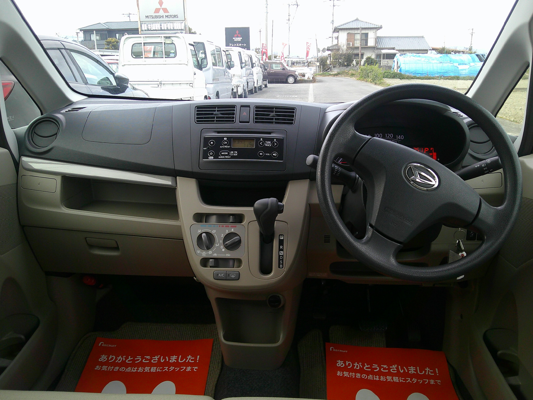 25年式　ムーヴ　L-SA　車輛本体43万円　支払総額45万円　修復歴無　車検5月29日迄有すぐ乗れます。ローン通らない方もご相談下さい。