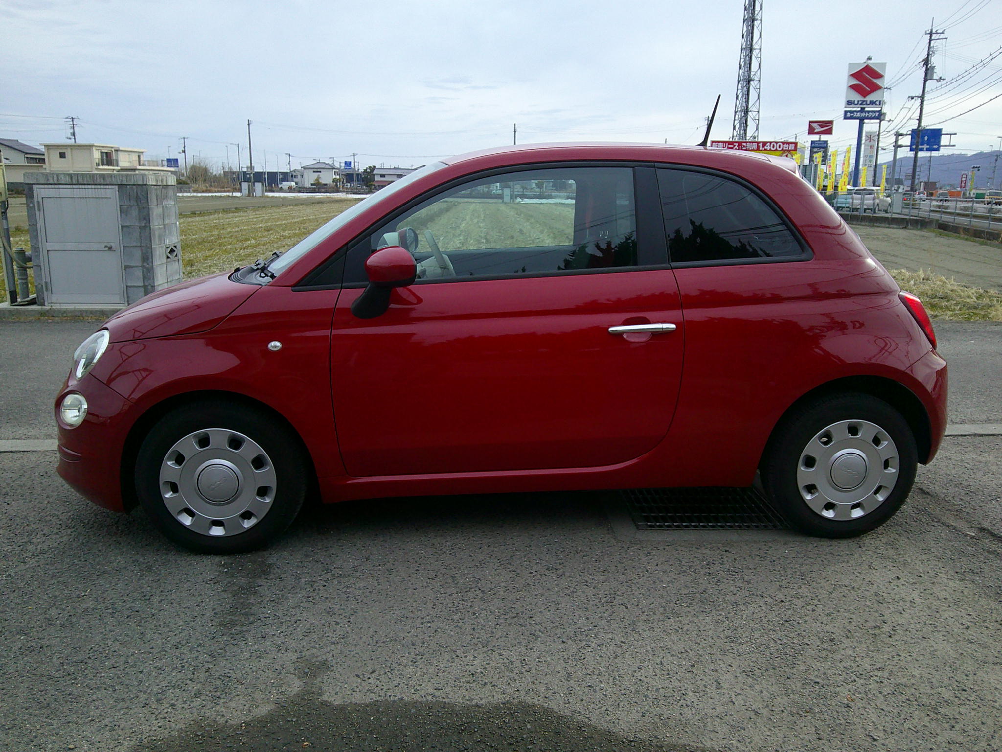 28年　フィアット500　ツインエアポップ　車輛本体71万円　支払総額75万円　修復歴無　車検9年８月29日　すぐ乗れます。