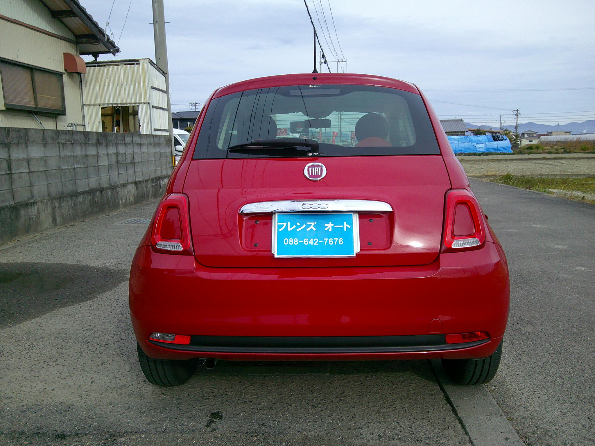 28年　フィアット500　ツインエアポップ　車輛本体71万円　支払総額75万円　修復歴無　車検9年８月29日　すぐ乗れます。