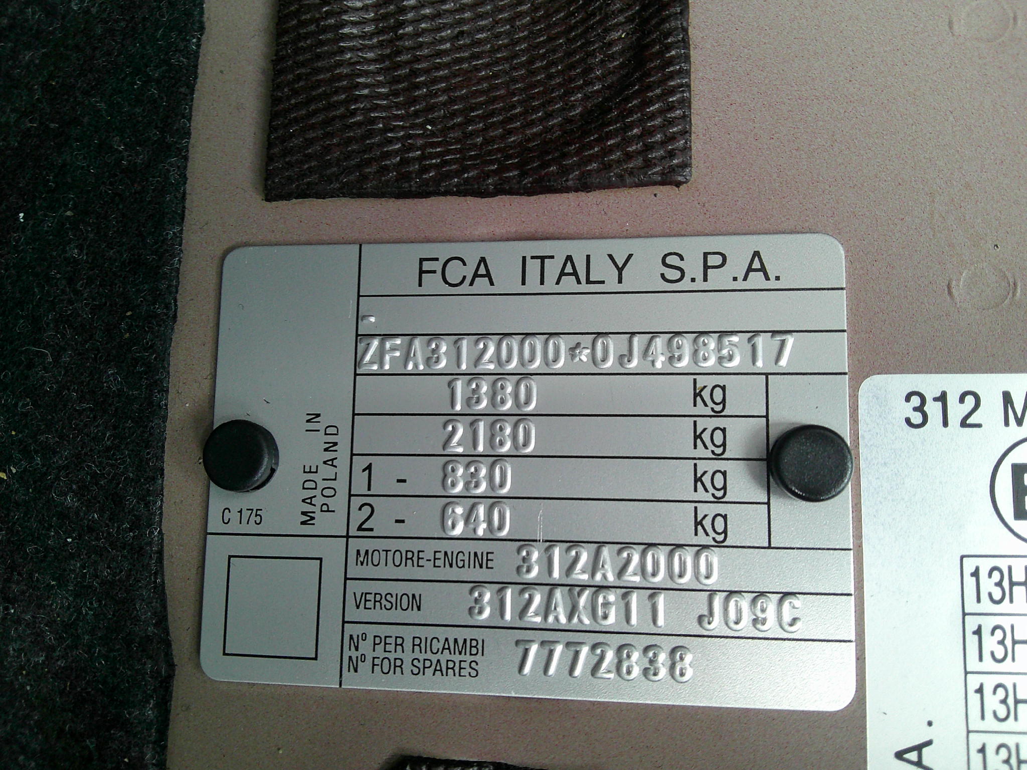 28年　フィアット500　ツインエアポップ　車輛本体71万円　支払総額75万円　修復歴無　車検9年８月29日　すぐ乗れます。