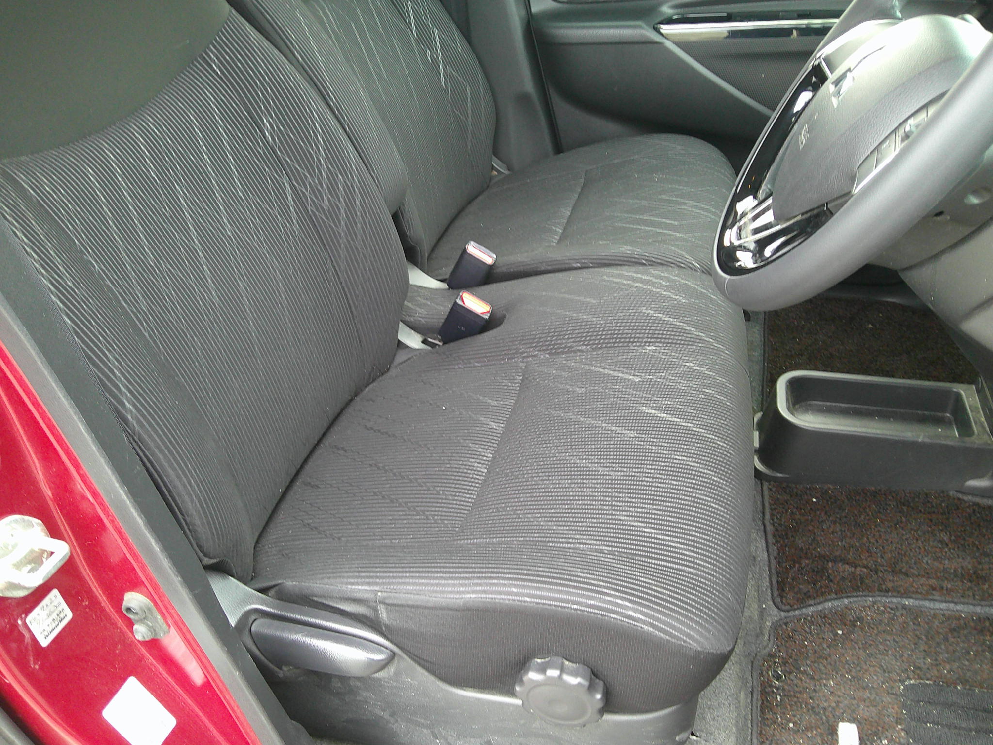 29年　ＥＫスペース　カスタムセーフティＰＫＧ　車輛本体46万円　支払総額48 万円 修復歴無　車検８年4月15日迄有りすぐ乗れます。